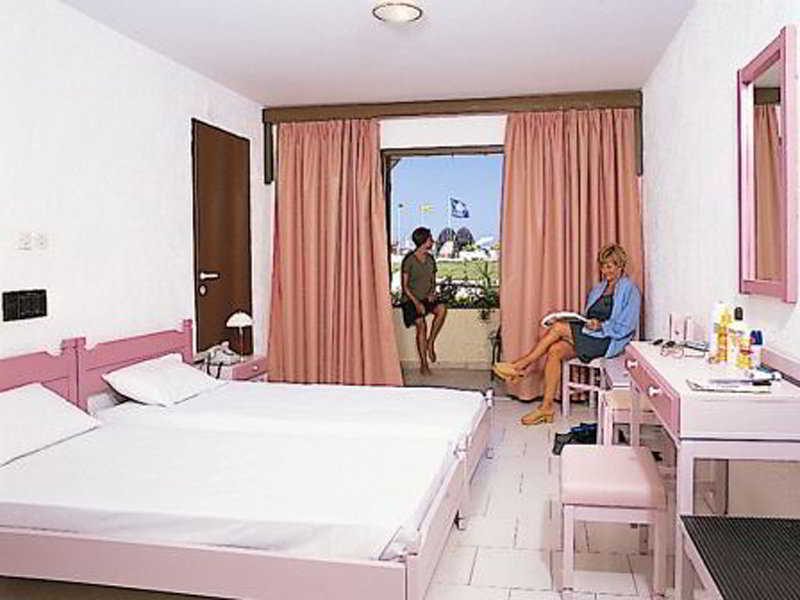 Hotel Carolina Mare Malia Exteriér fotografie